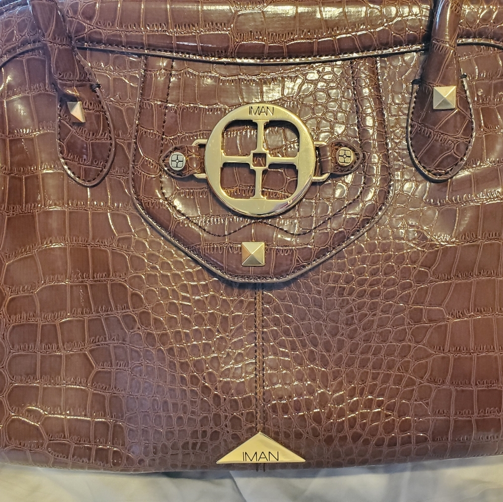 Iman purse